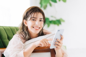 女性 から 食事 に 誘う line 例文