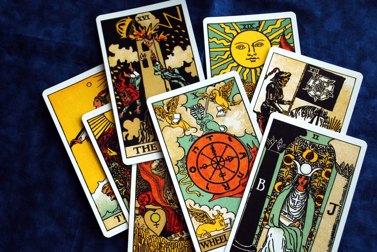 連絡するべきか 占い